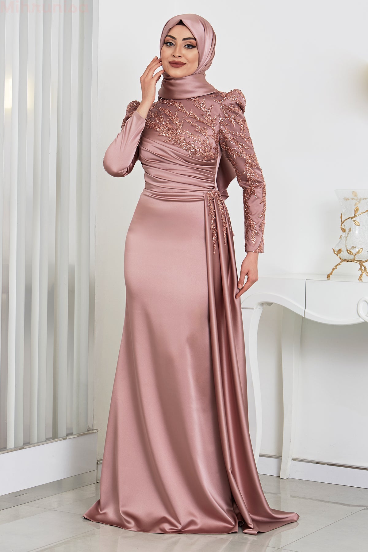 Rosa Abiye - RZRSA1503