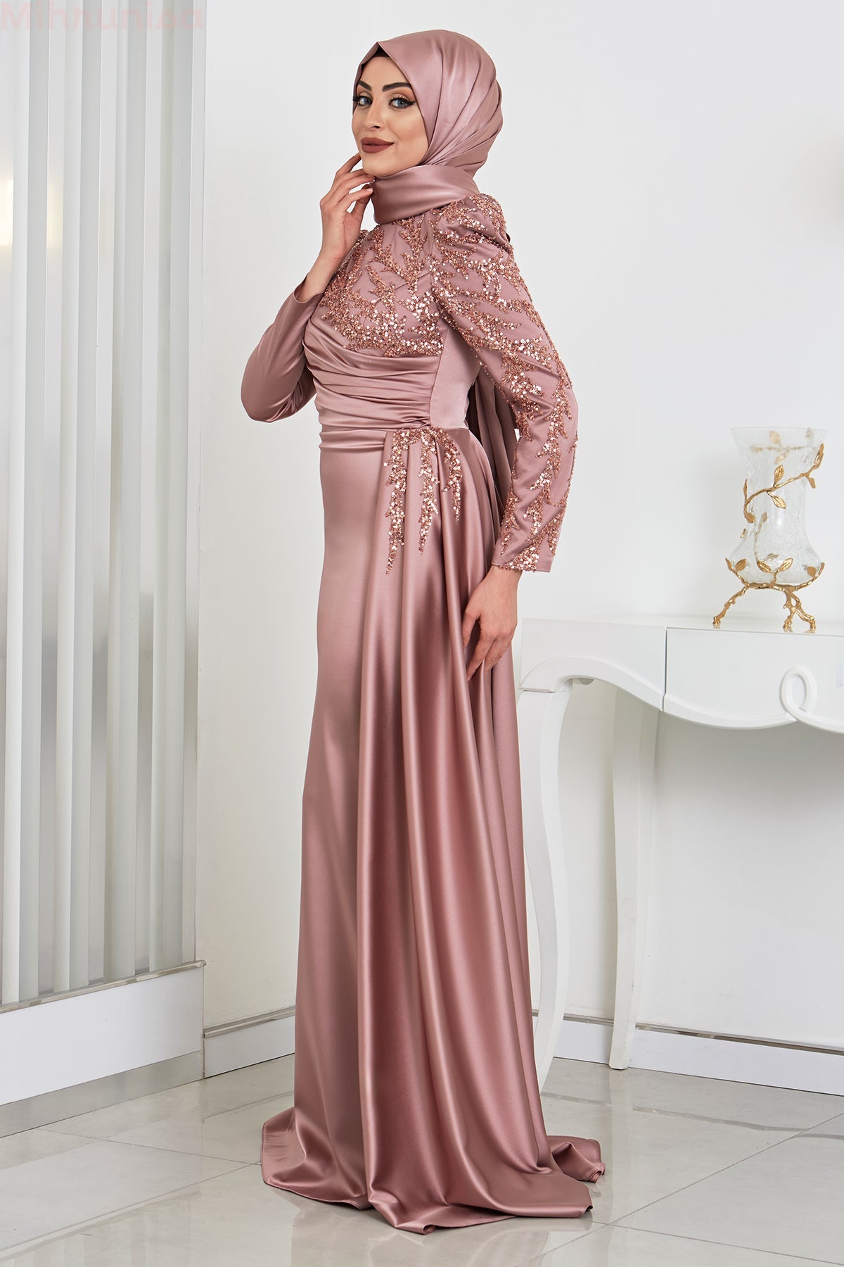 Rosa Abiye - RZRSA1503
