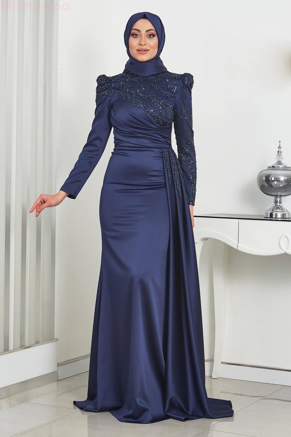 Rosa Abiye - RZRSA1503