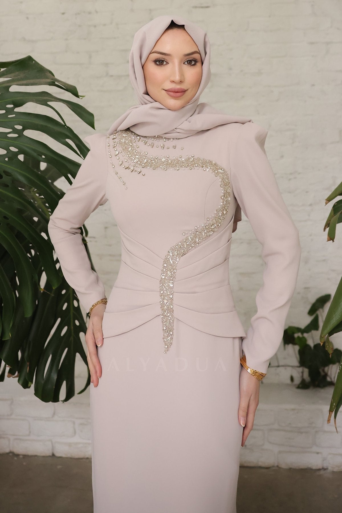 Rozary Abiye - RZRZY2702