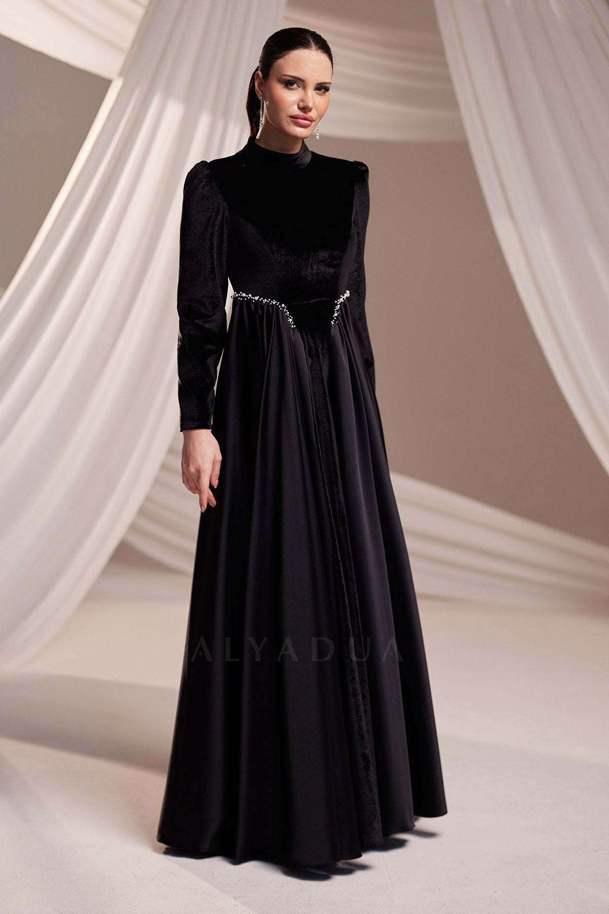 Elmira Abiye - BBALM2603