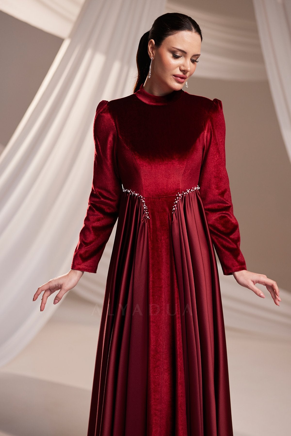 Elmira Abiye - BBALM2603
