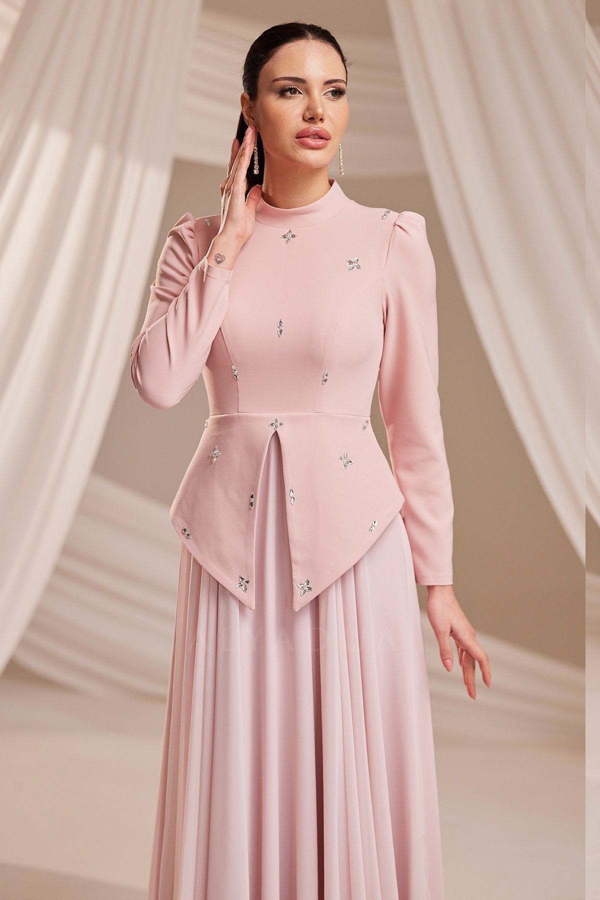 Gina Abiye - BBGNA2603