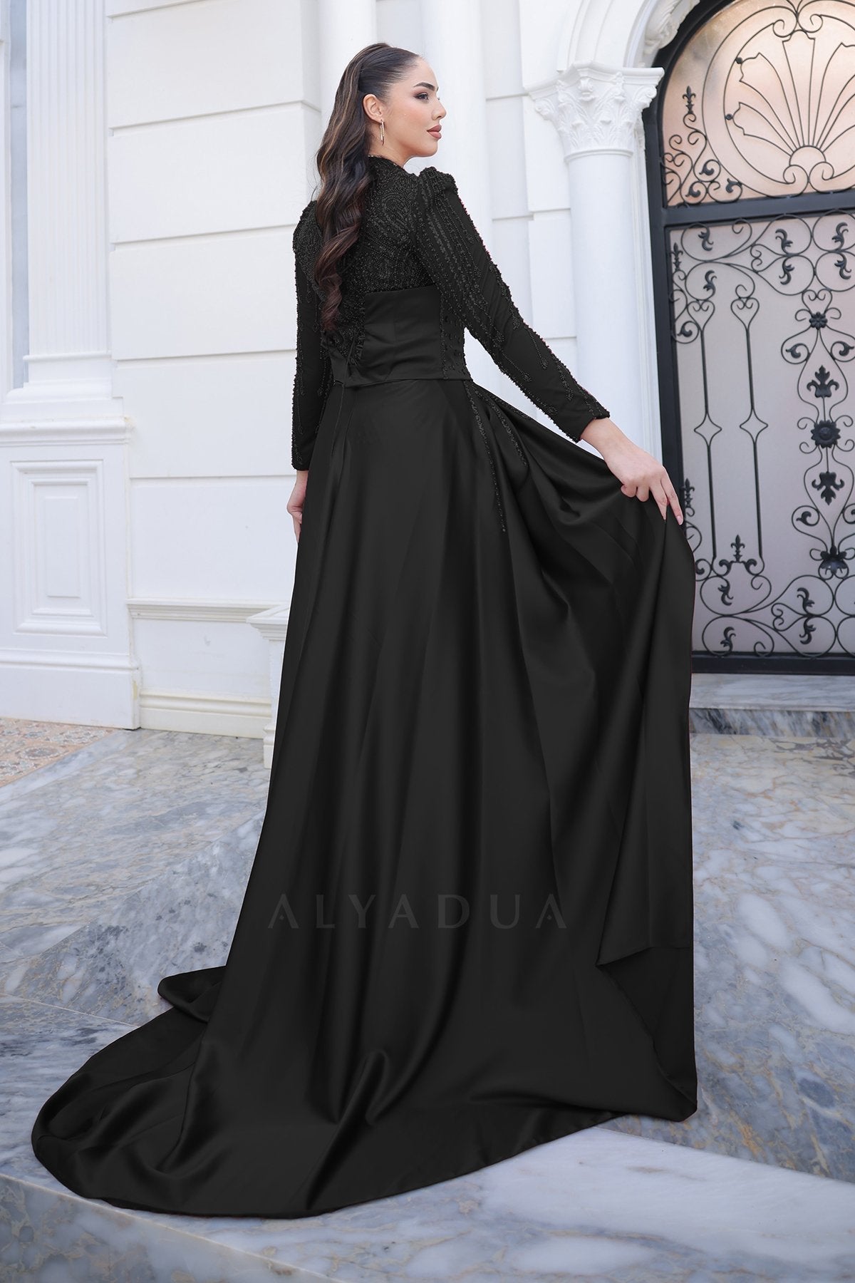 Mirella Abiye - RZMRL1504