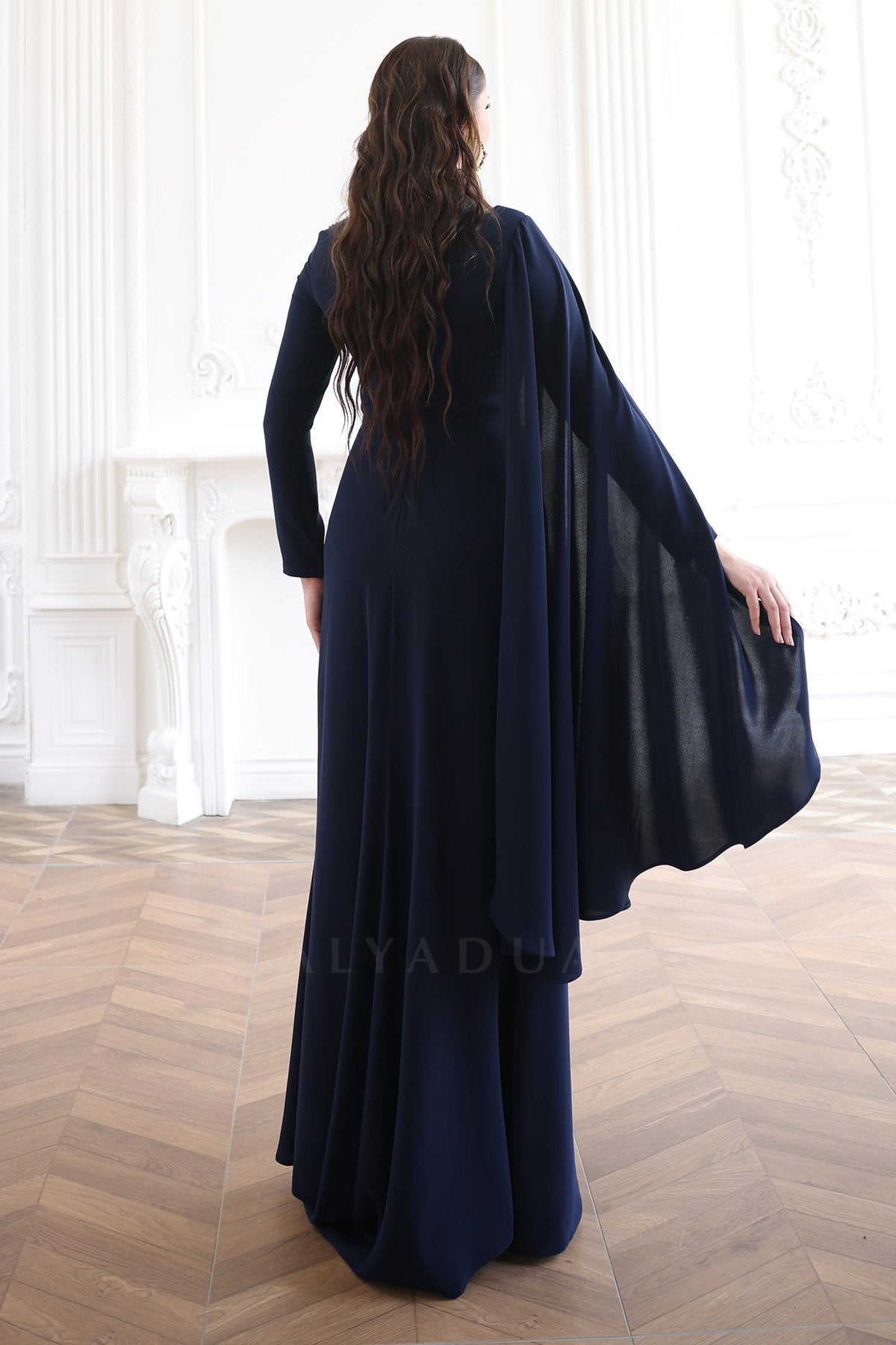Lina Abiye  - RZLNA0507