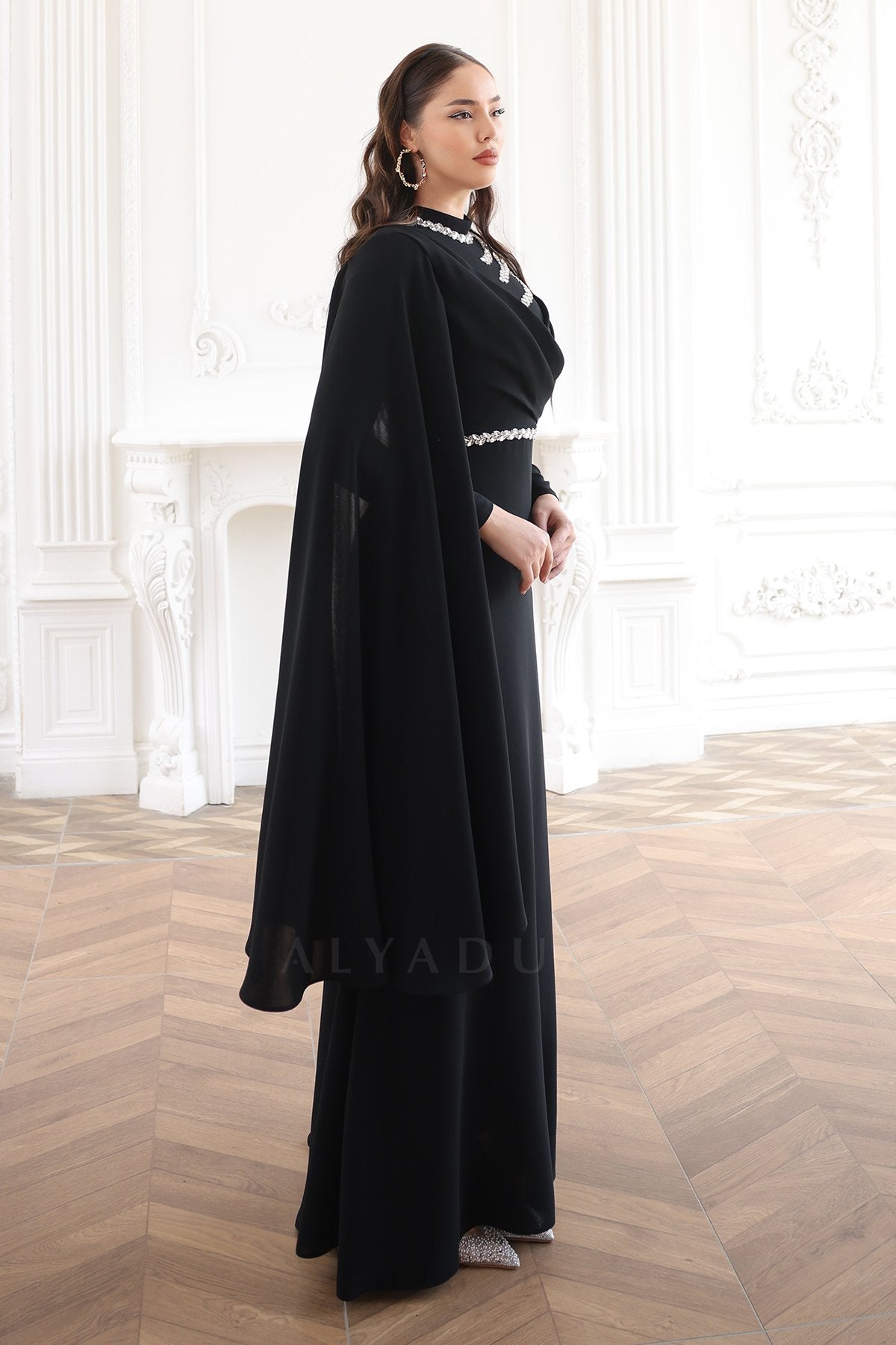 Lina Abiye  - RZLNA0507