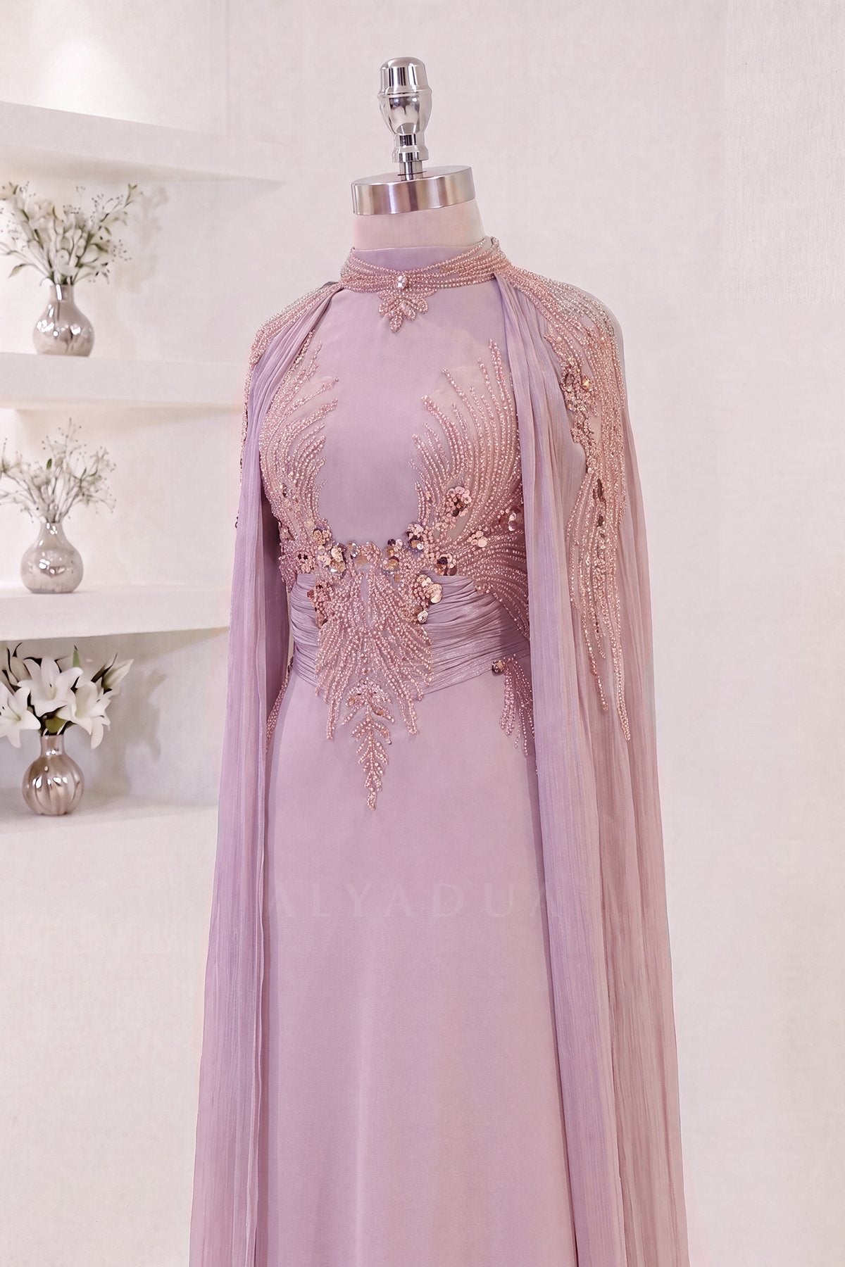 Aveline Abiye - PNAVL2207